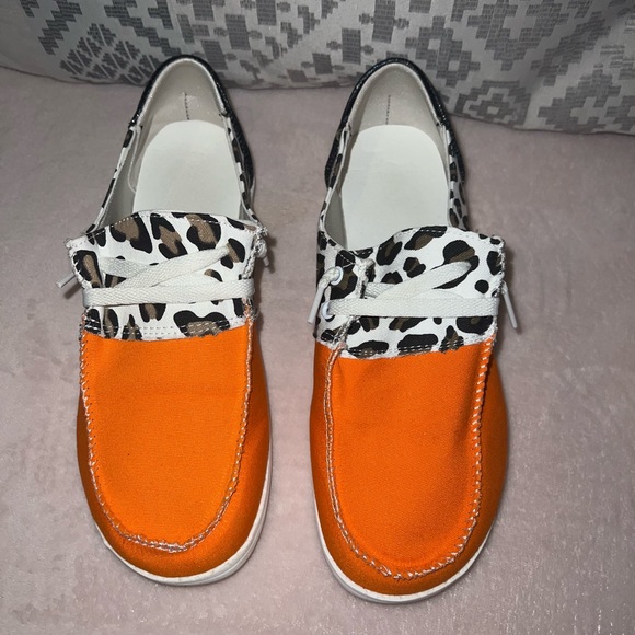 Orange, cheetah print & sparkly black slip ons. - Picture 2 of 7